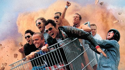 Jackass (2002) - Cine Casinha